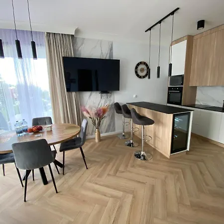 - Par La 6a Apartment *