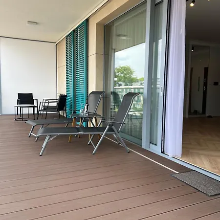 Apartament - Par La 6a *